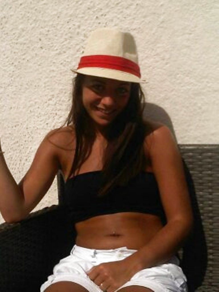 Une un comentarista
 #19079063