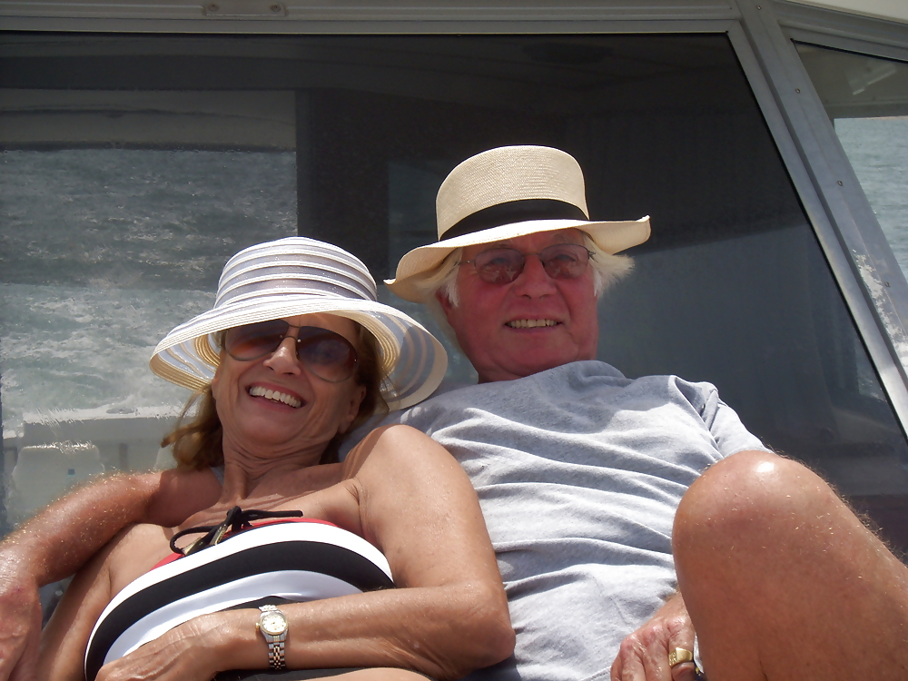 Single hot mmm #4336428