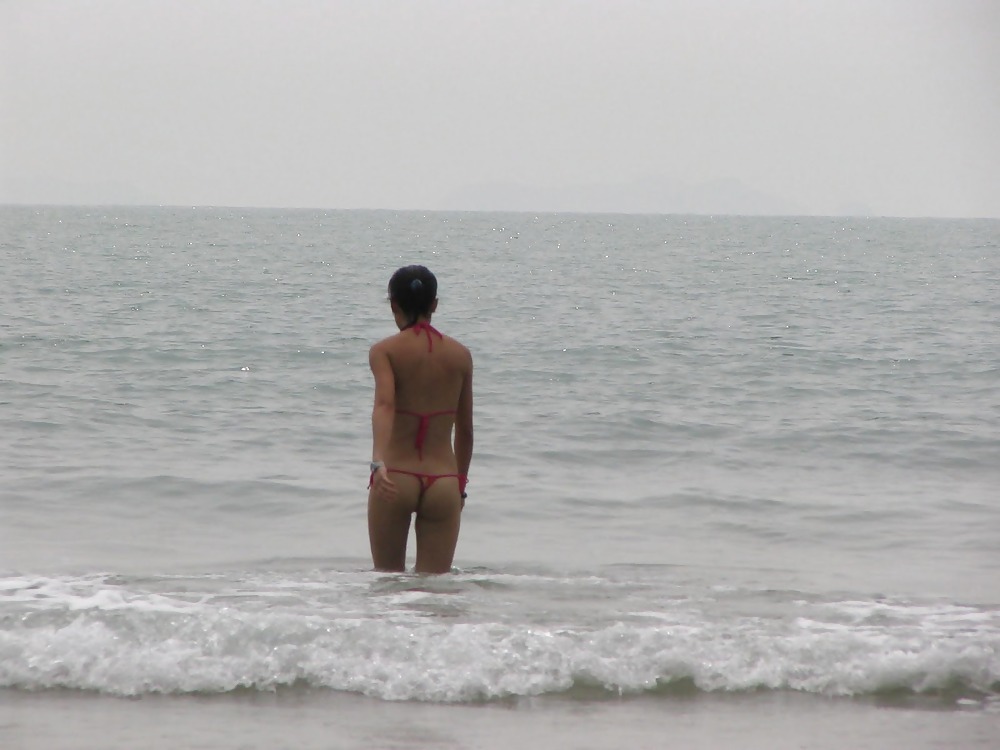 Dolce ragazza della spiaggia da hk
 #2309290