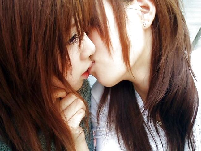 Hermosas chicas japonesas lesbianas
 #3420804