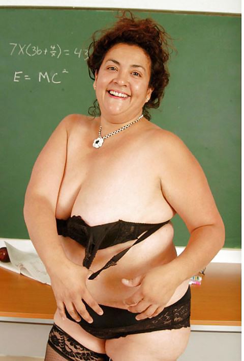 Maestra de escuela 1.
 #20758300