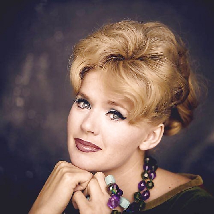 Connie Stevens #13331707