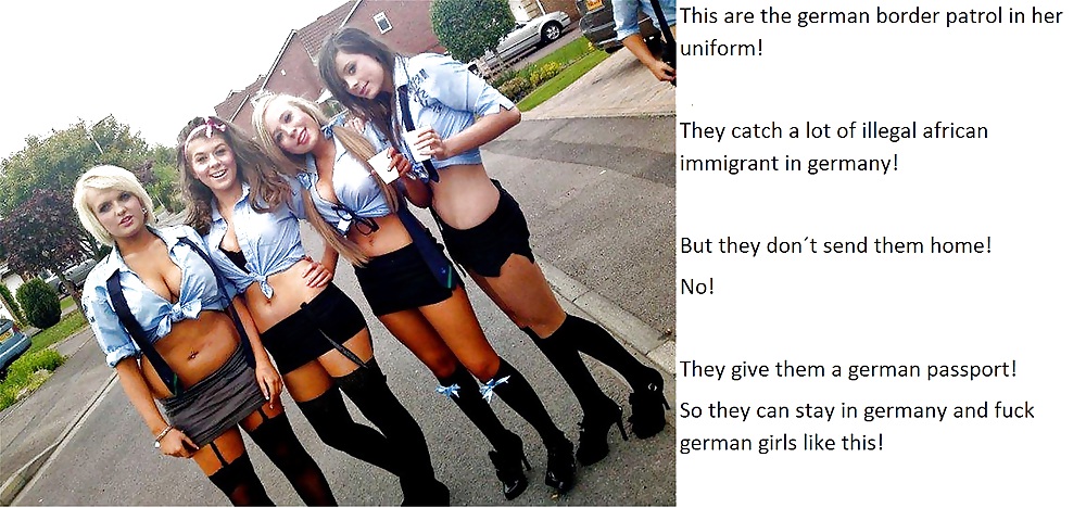 Las chicas alemanas van de negro
 #18844242