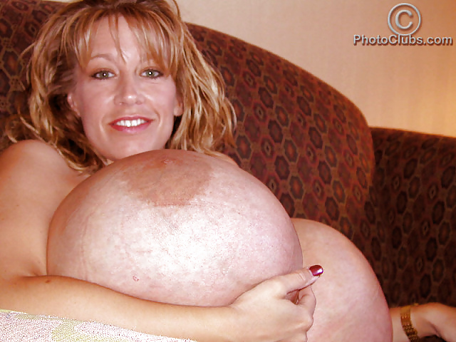 Chelsea Charms Massiven Titten #9690047