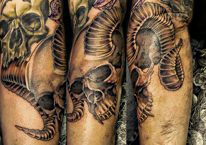 Diversión con Photoshop ( tatuaje 8 )
 #4861475