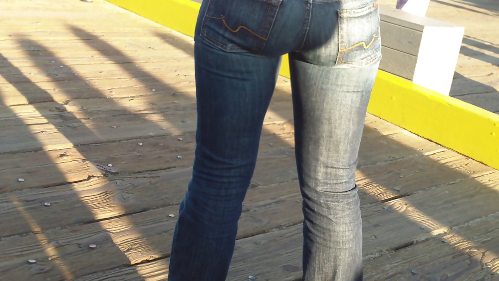 Butts & ass at night in tight jeans #10296378