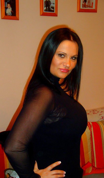 Serbian MILF Jana ( Big natural tits ) #22034465