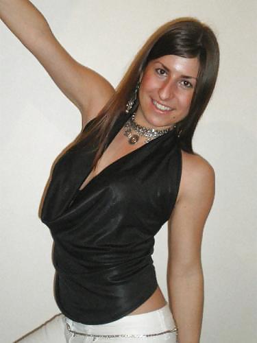 Ornella 29 ans
 #16112244