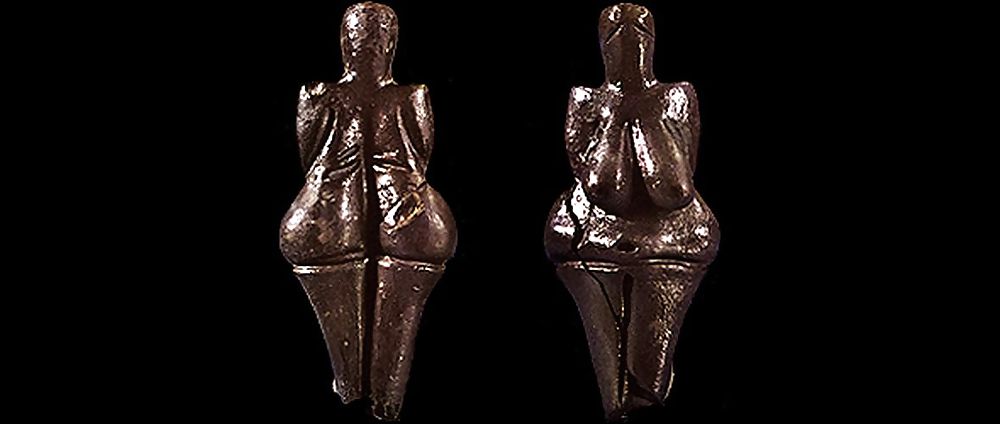 Prehistoric Venus figurines #17765614