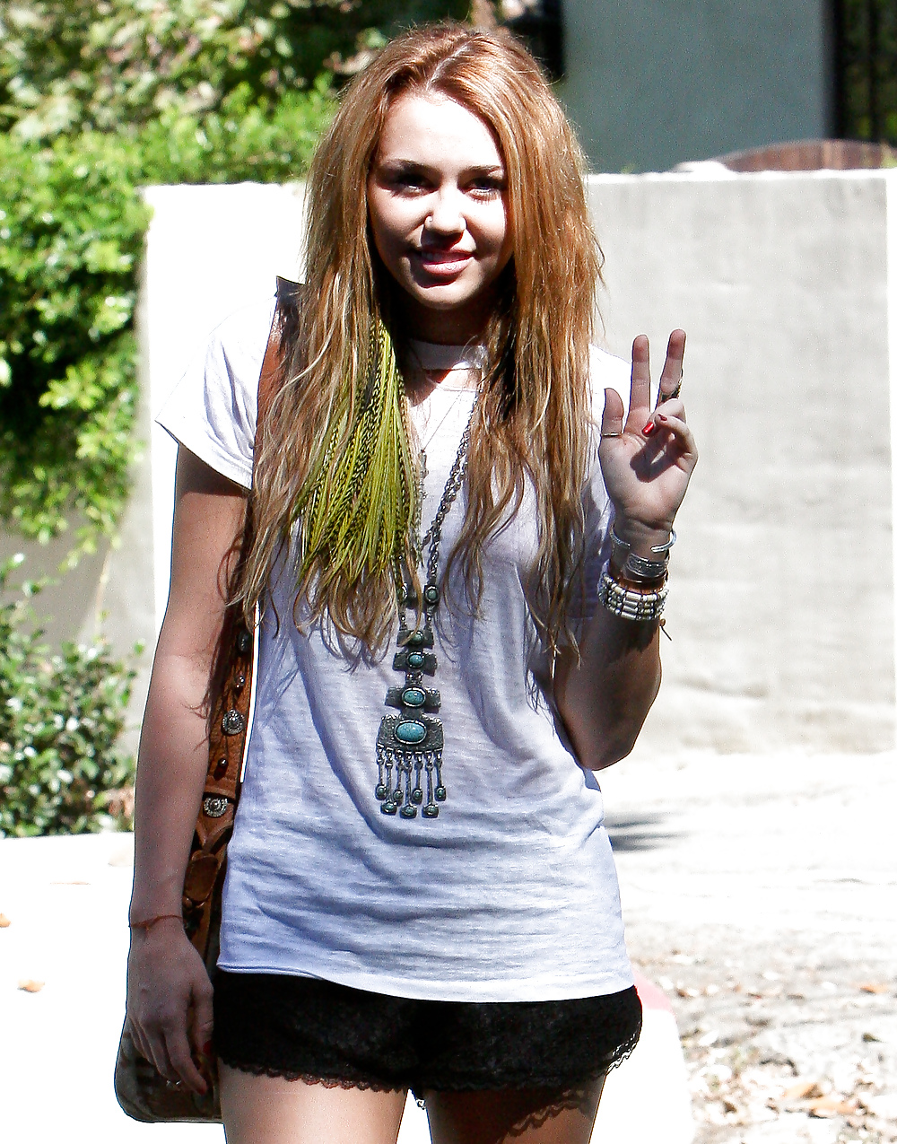 Miley cyrus pokies
 #3216371