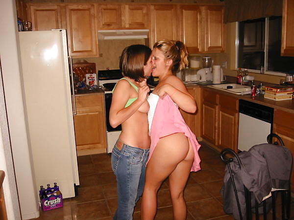 Queens in jeans LX - Lesbians #6846046