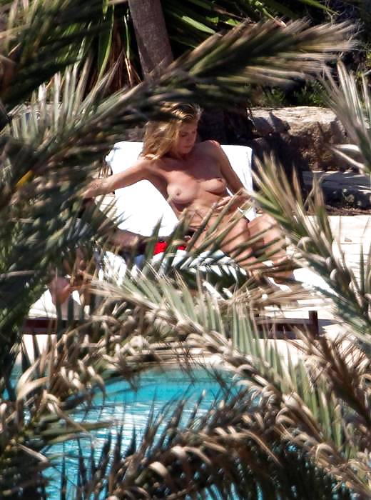 Heidi Klum - topless vacation in Ibiza #5016453