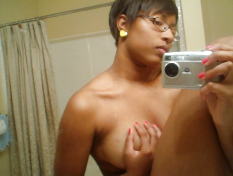 BLACK AMATEUR GIRLS - SELF PICS V #6810062