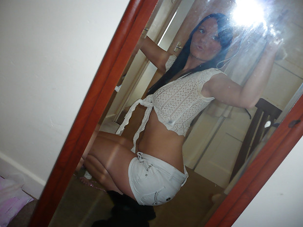 Falkirk babes
 #8939502