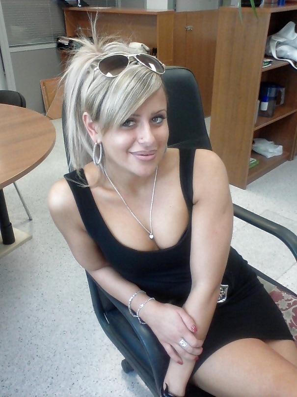 Julia
 #16716842