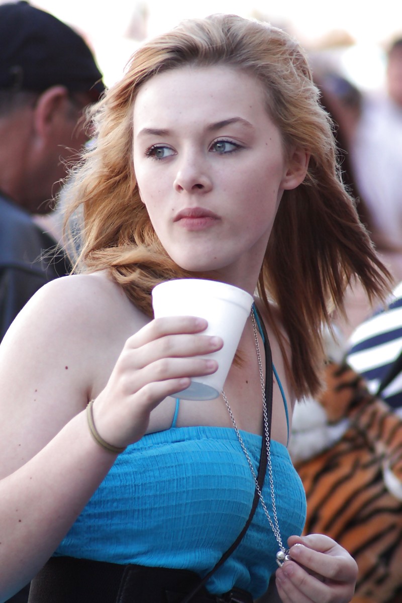 Purse strap between the breasts 02 #8492817