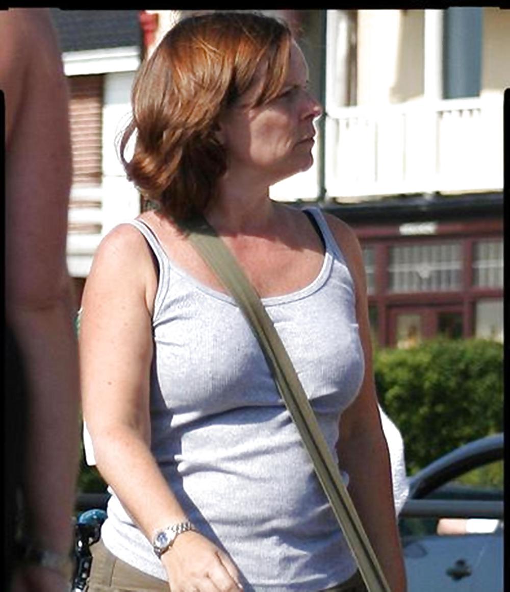 Purse strap between the breasts 02 #8492832