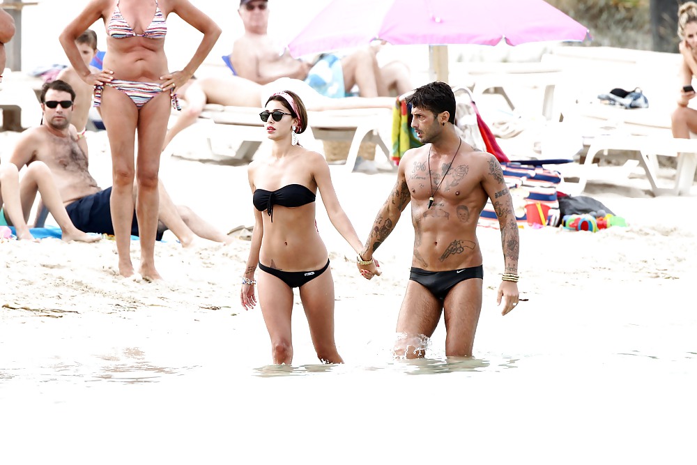 Belen Rodriguez Candids Bikini à Formentera Espagne #4645959