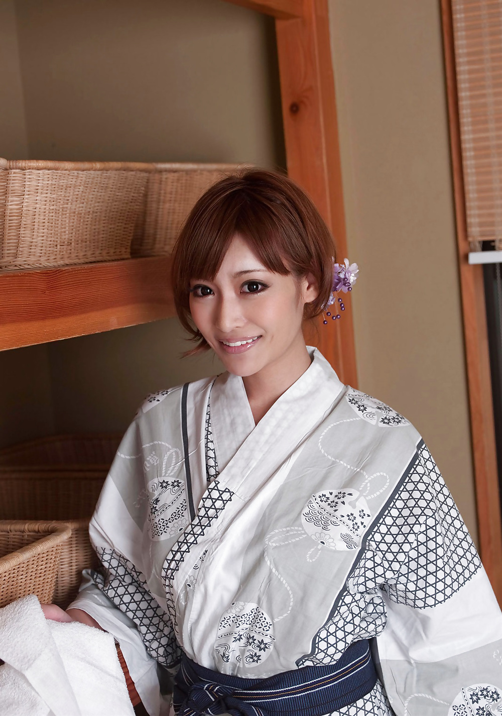 Kimono Japonais jeune Kirara Asuka #19838572