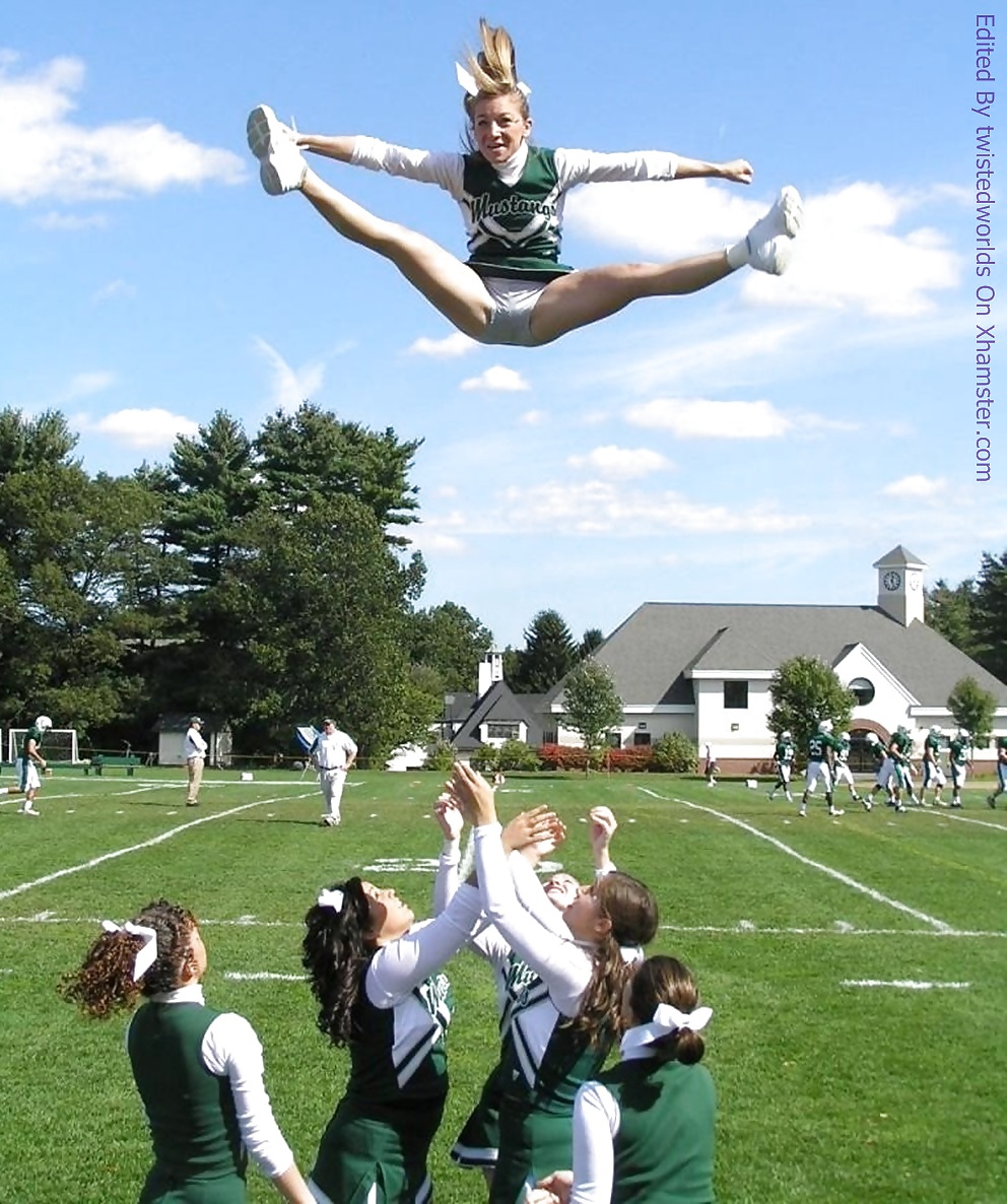 チアリーダーズ エロティカ 10 by twistedworlds
 #18318029