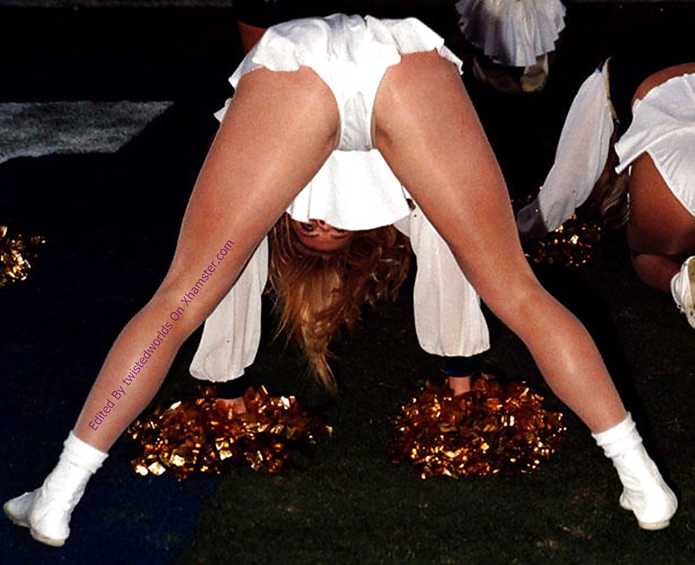 チアリーダーズ エロティカ 10 by twistedworlds
 #18318123