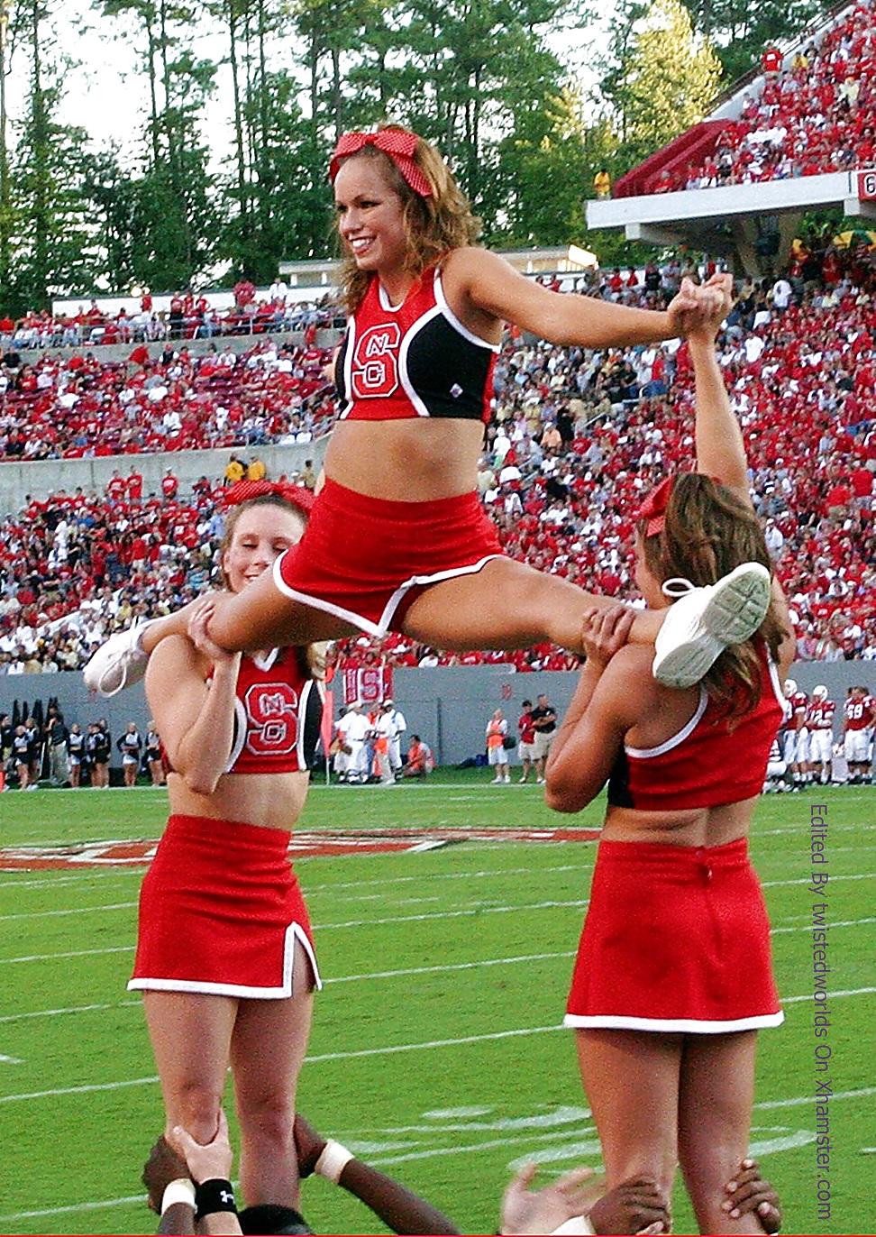 チアリーダーズ エロティカ 10 by twistedworlds
 #18318138