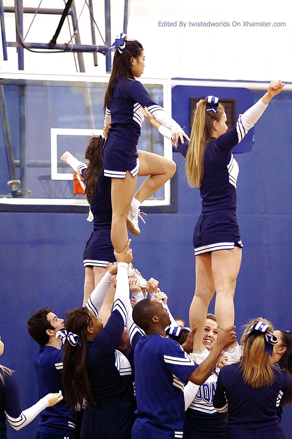 チアリーダーズ エロティカ 10 by twistedworlds
 #18318154