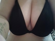 Frau Ihre Verkaufs-BH Auf Dem Netz #13502420