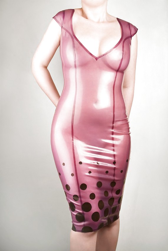 Herrlich Latex Dolles 4 #12709390