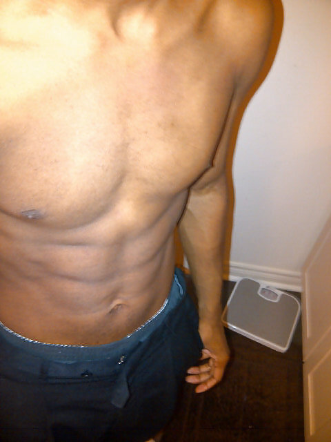 Abs
 #16579197