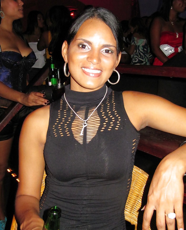 Sexy latina pics #8415184