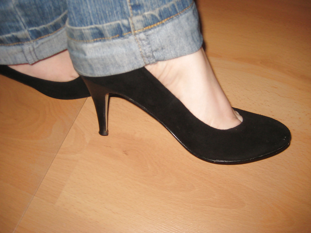 Jules new High-Heels! Cum on them and post! #5193381