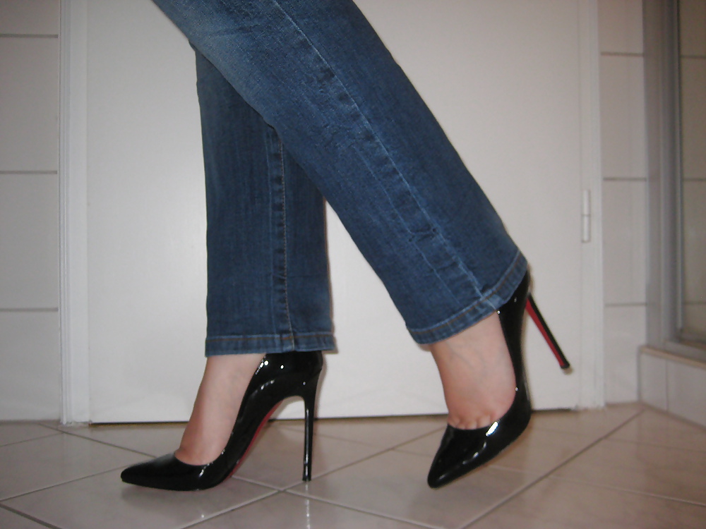 Jules new High-Heels! Cum on them and post! #5193392