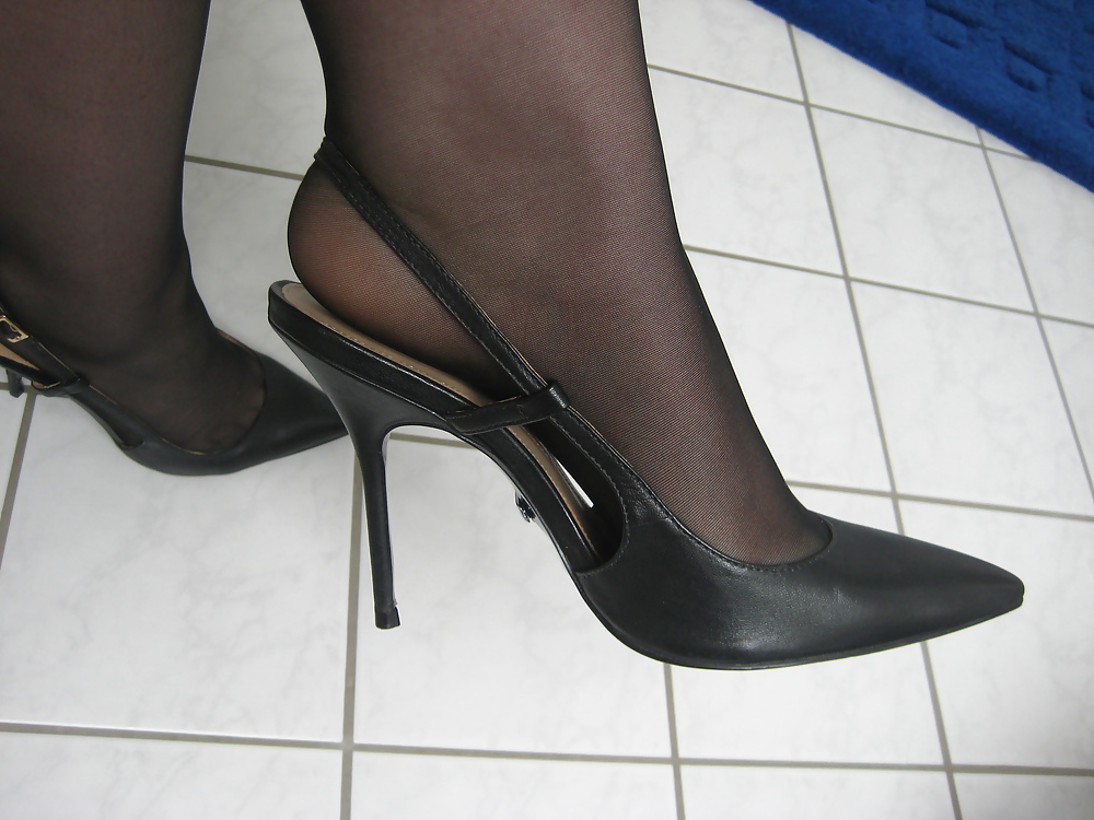 Jules new High-Heels! Cum on them and post! #5193440