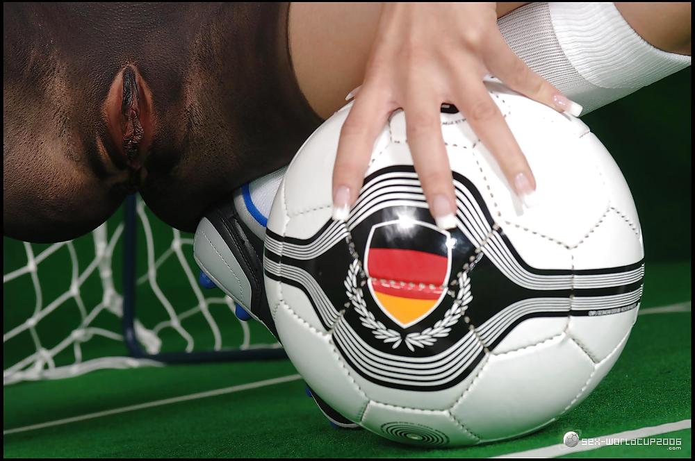 Bodypainting Fußball 2 #1974249
