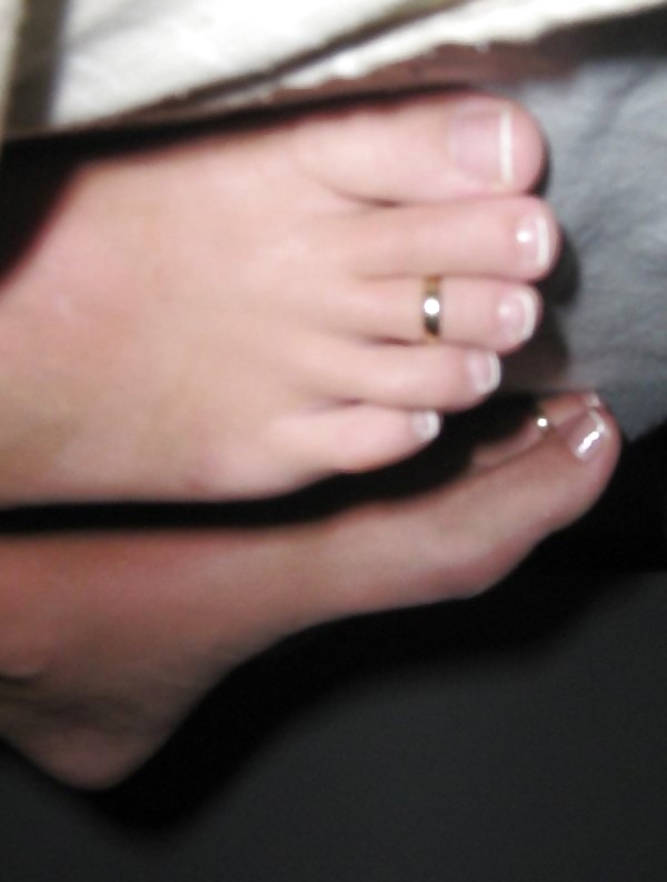 My girlfriend's gorgeous feet #2690226