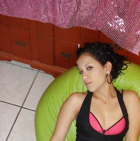 Morenita de caramelo...
 #12268969