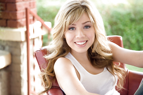 Jennette mccurdy
 #15646261