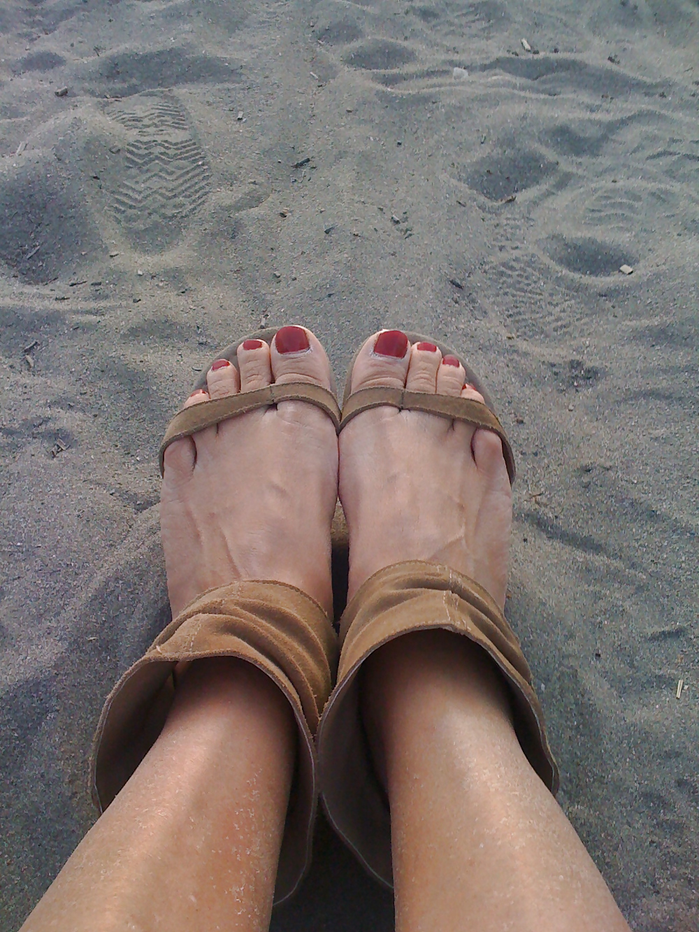 Wife's toes #9842632