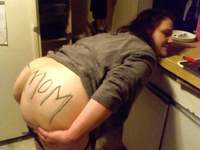 SLUT MOM From,SmutDates #9664475
