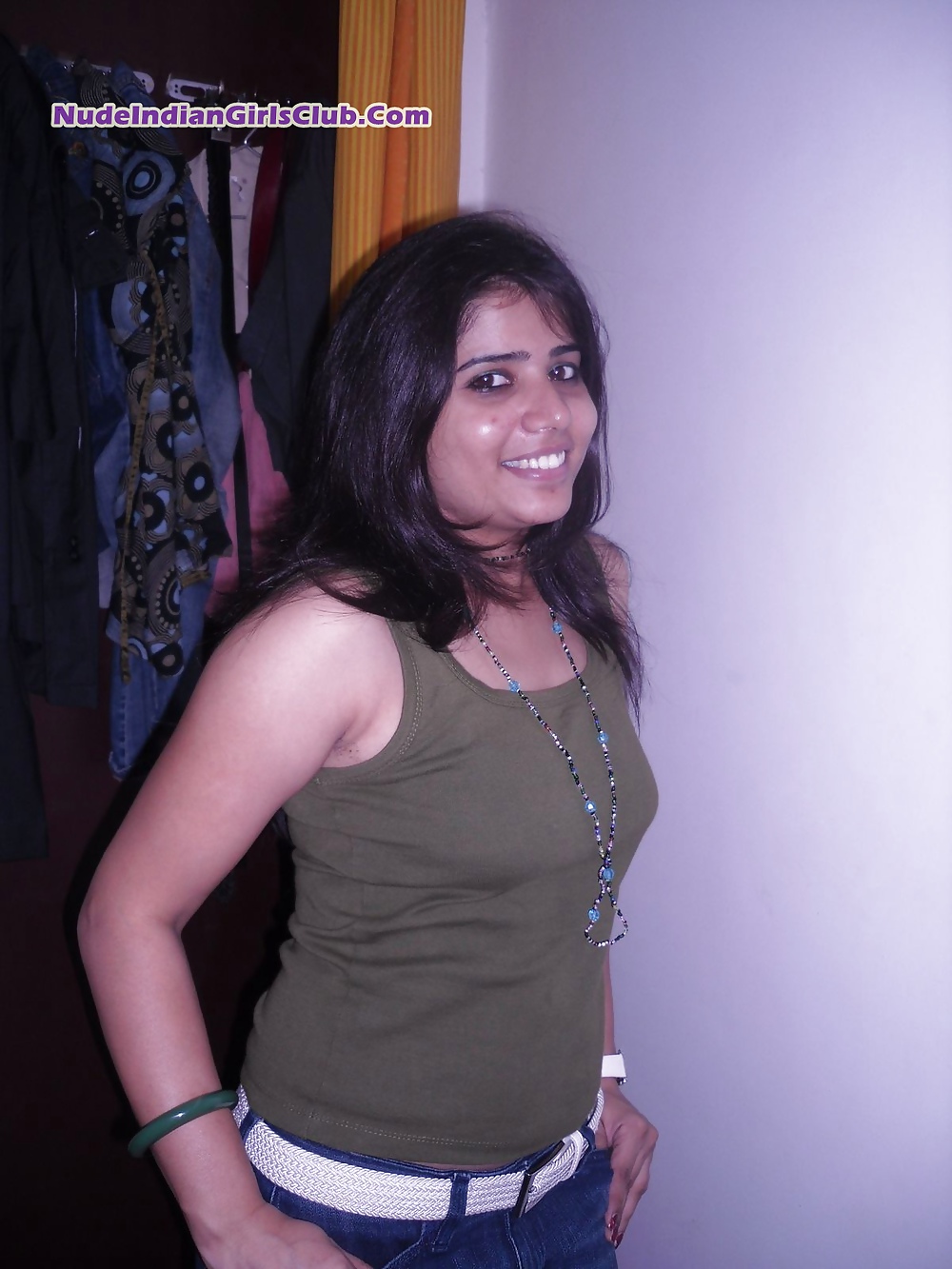 インドールの女の子 ayesha self capture
 #12587289