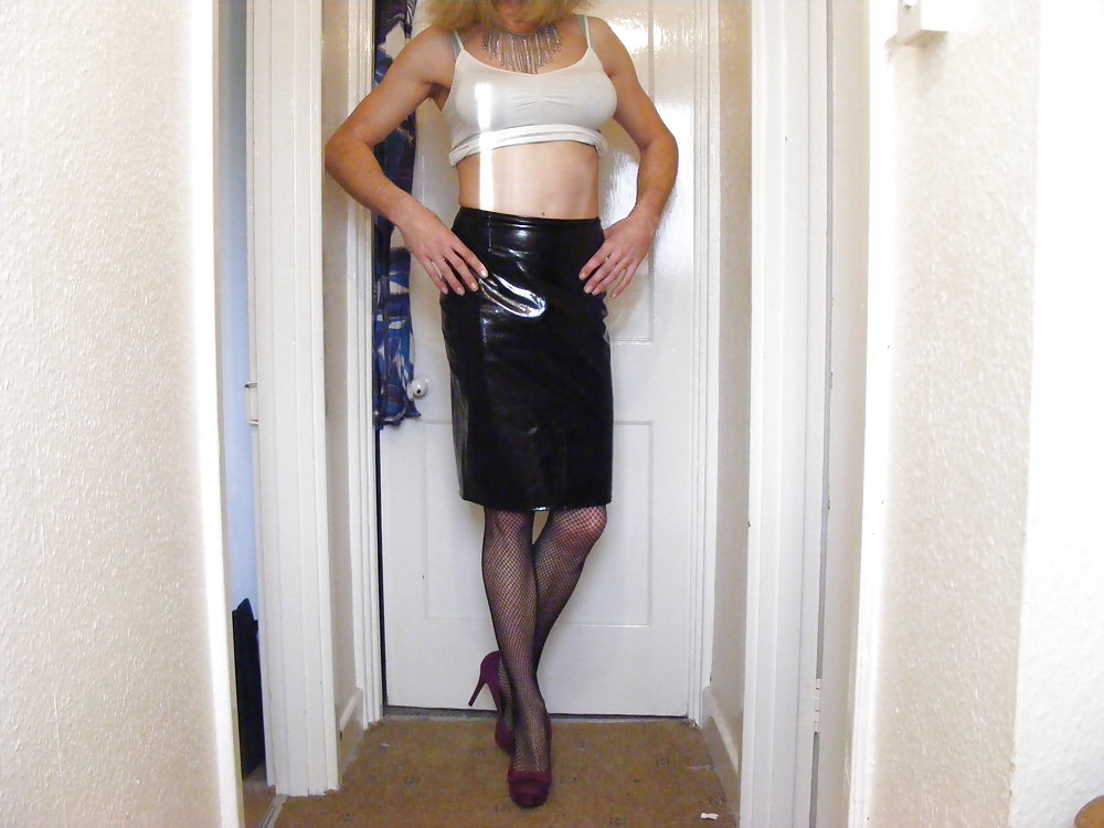 Pvcのスカートのハイヒール
 #10659973