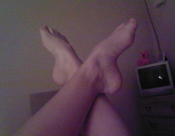 Feet bb #10623244