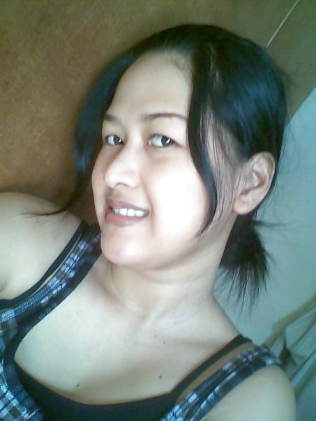 Reyna Evlyn from Indonesia #617812