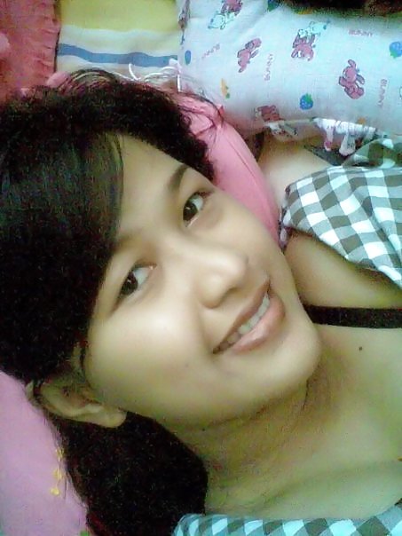 Reyna Evlyn from Indonesia #617905