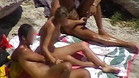 Sesso di gruppo amatoriale spiaggia #rec voyeur g6
 #7267315