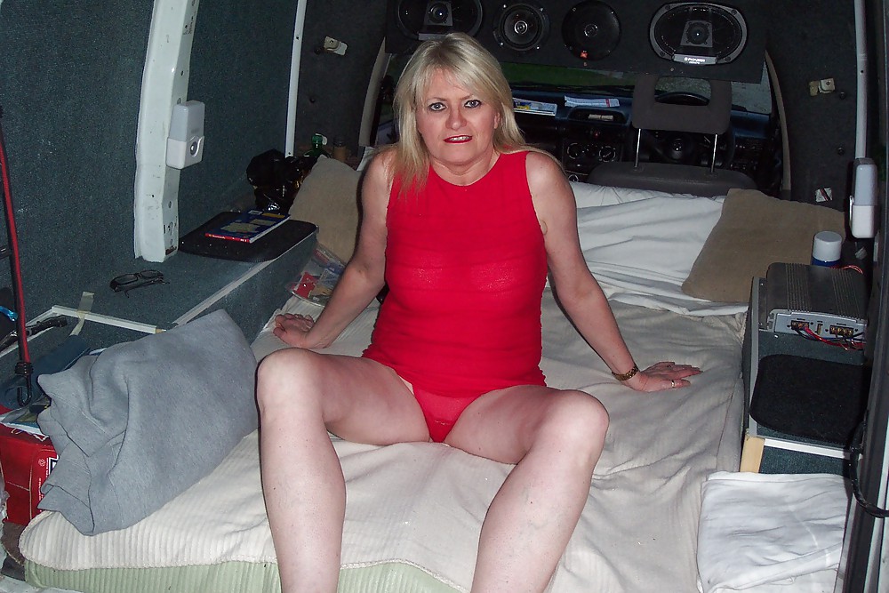 Uk Amateur Schlampe Milf Samantha 27 #10980416