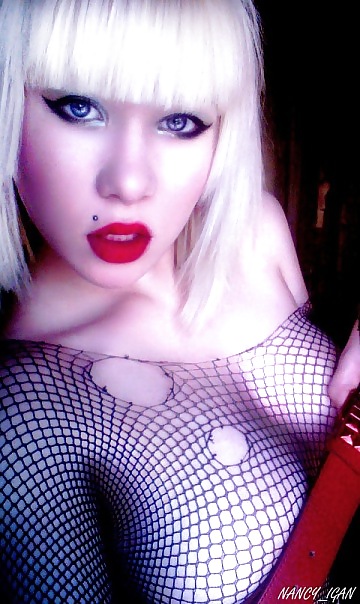 Gothic,emo girl 2 #4106399