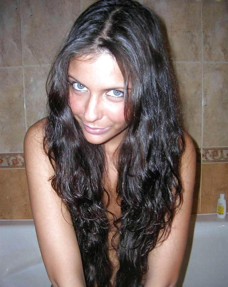 Brunette teen selfshooter #9382334