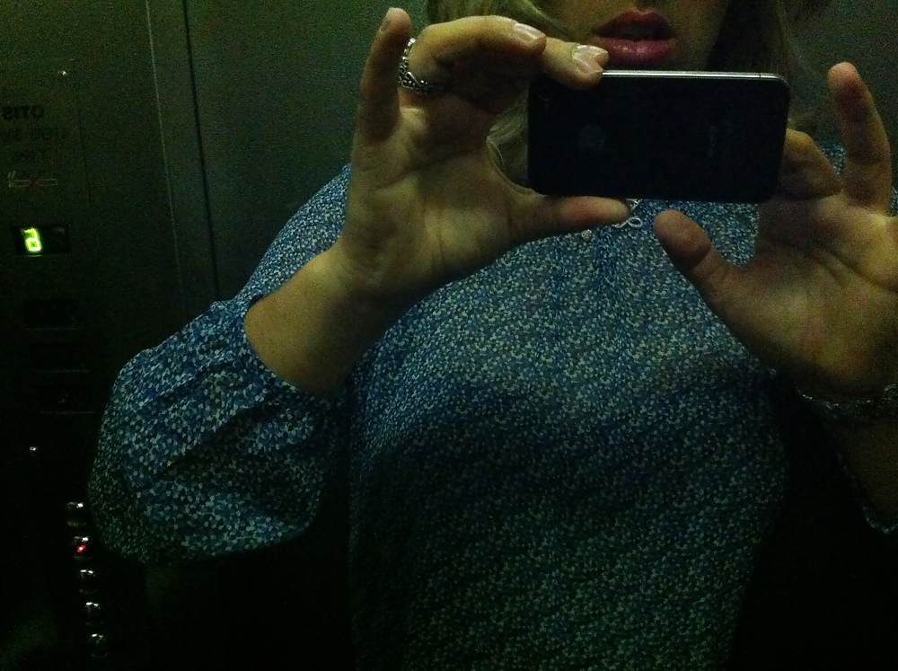 Seul cherche personne
 #13949981